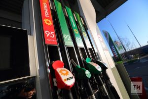 Цены на бензин в Татарстане вновь стали выше
