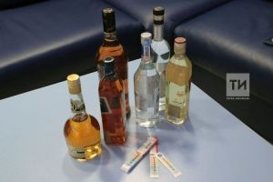 Во время антиалкогольного рейда в Челнах изъято 17 флаконов спиртосодержащей жидкости двойного назначения