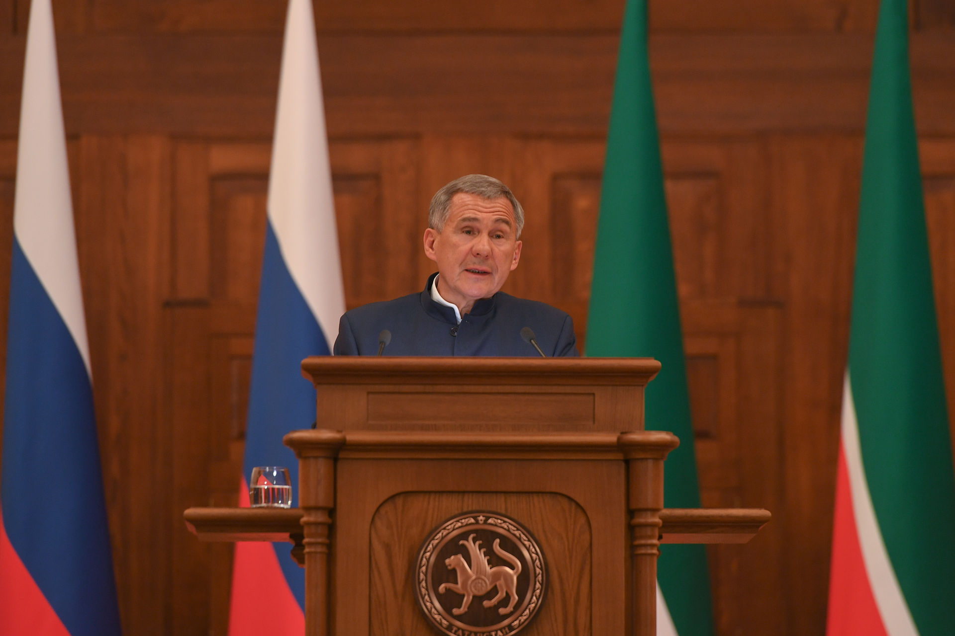 Президент Республики Татарстан поздравил жителей региона с&nbsp;Днем народного единства