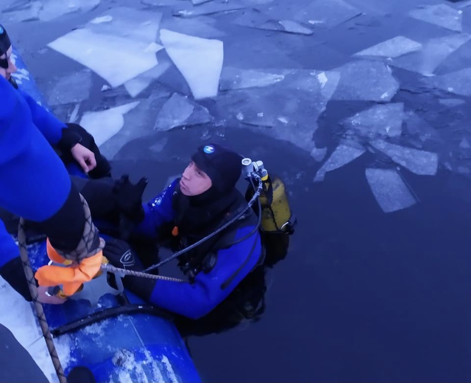 Два жителя Набережных Челнов провалились под лед в Мензелинском районе