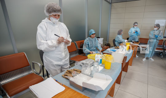 Минздрав РТ: в Татарстан пришла первая партия вакцины от коронавируса