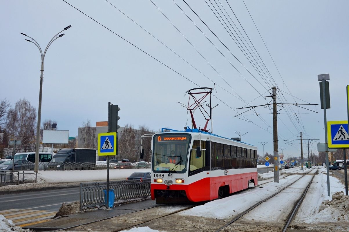 В Челнах на маршруты пустили московские трамваи