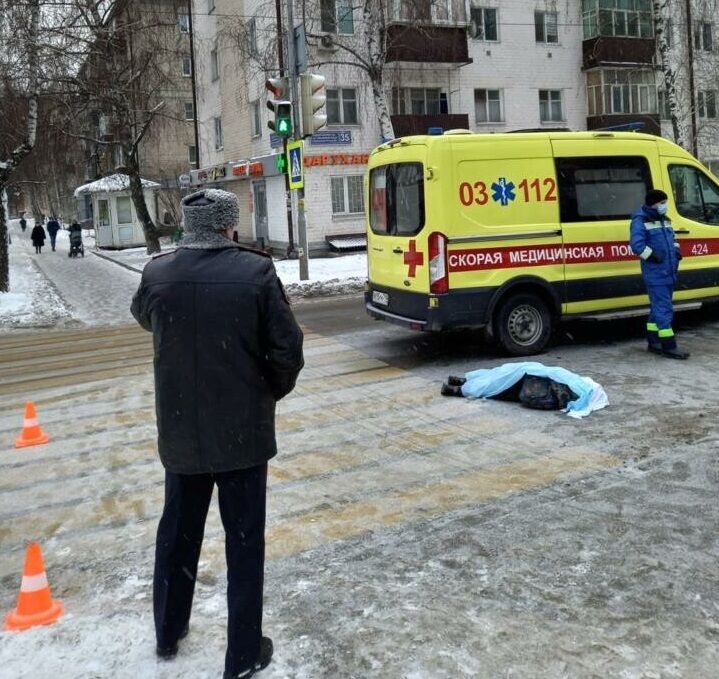 В сети появились кадры наезда водовоза на ребенка в Казани