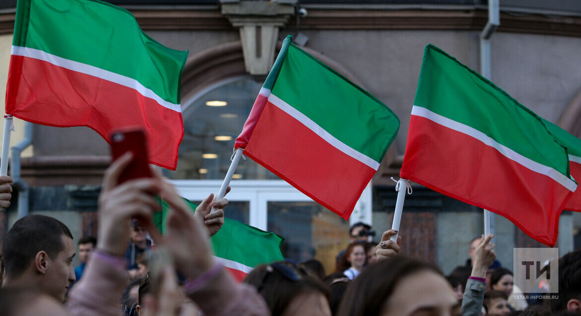 Сегодня флагу Татарстана исполнилось 30 лет