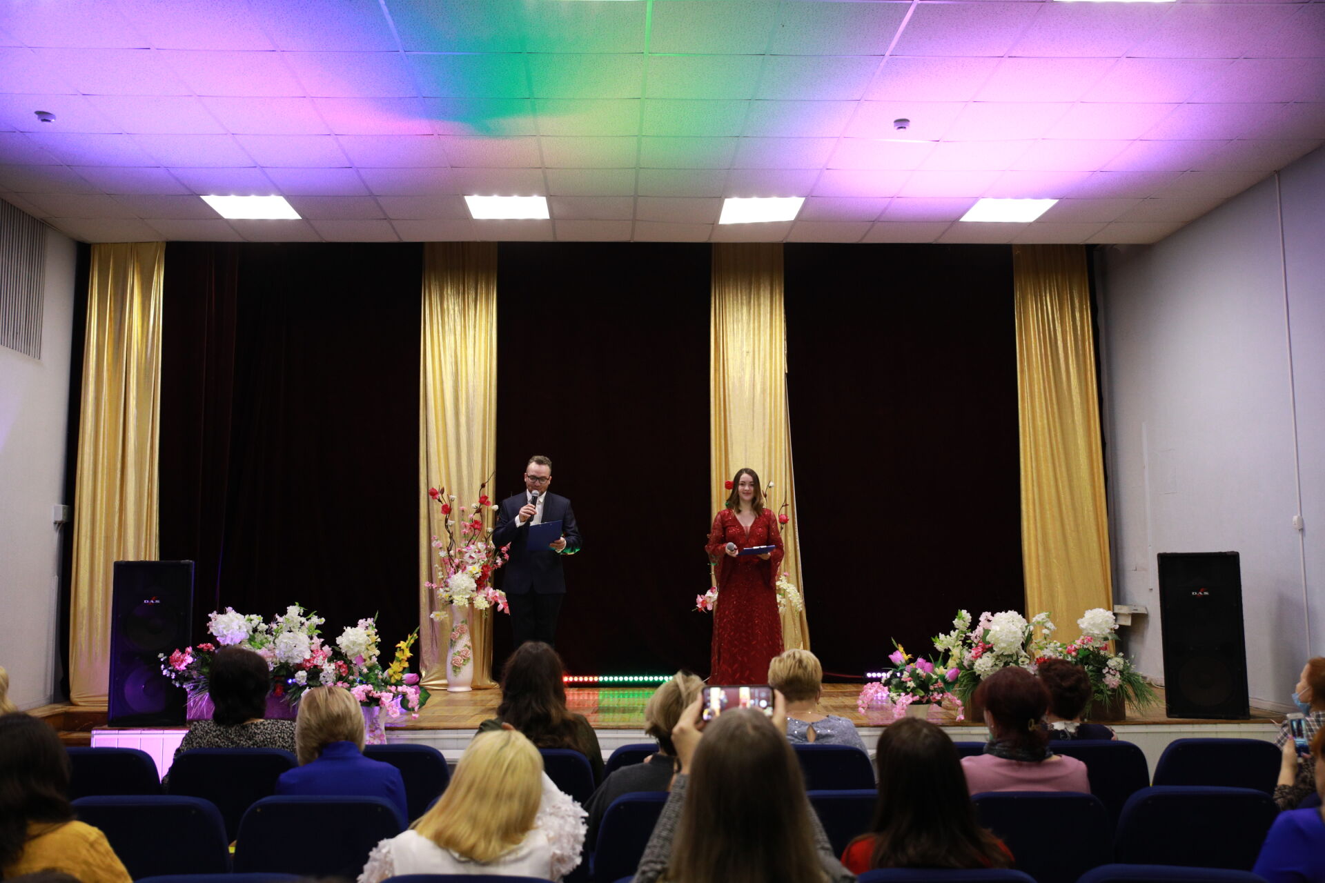 В&nbsp;дворце культуры «КАМАЗ» отметили международный День мам