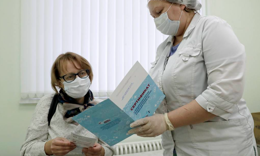 Россияне, которые переболели коронавирусом дома, не&nbsp;обращаясь к&nbsp;врачам, смогут получить QR-коды