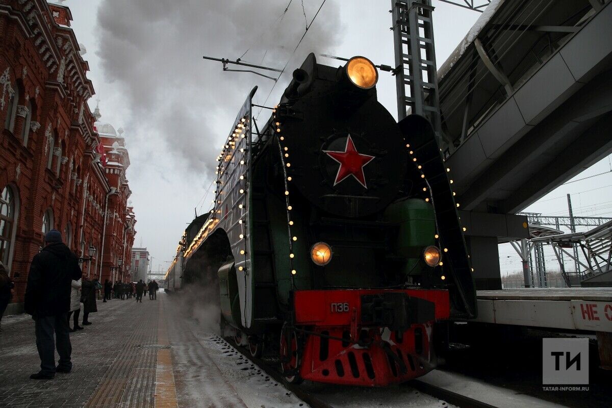 Главный Дед Мороз страны прибыл в Татарстан на сказочном поезде