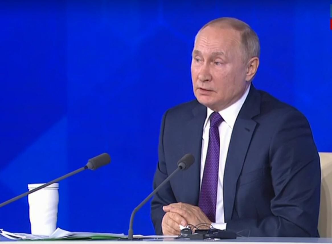 Президент Владимир Путин прокомментировал случаи заражения коронавирусом после вакцинации
