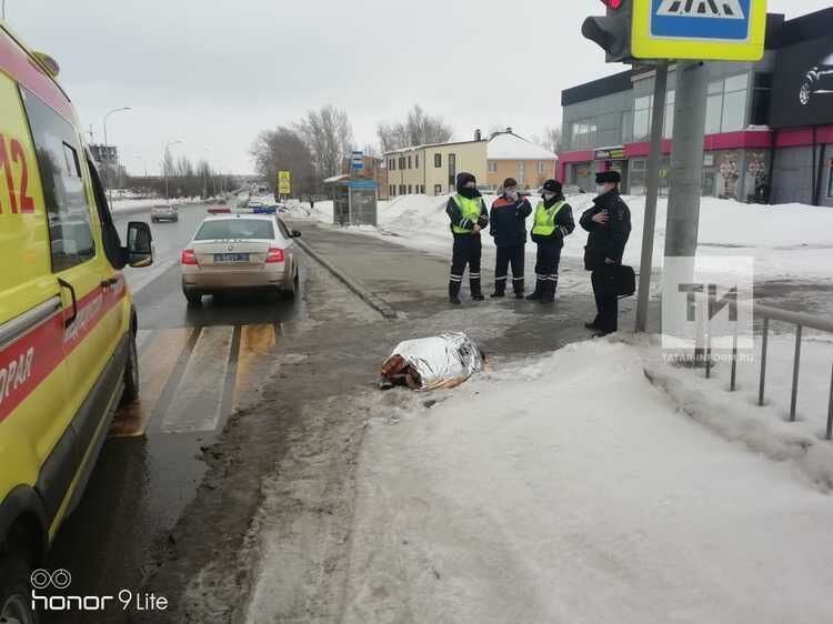 В&nbsp;Челнах скончался мужчина, не&nbsp;дойдя нескольких метров до&nbsp;пешеходного перехода