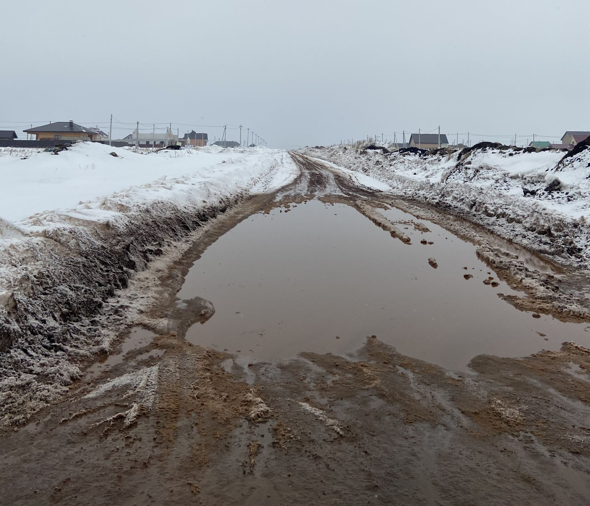 Строительство дорог в&nbsp;Подсолнухах Тукаевского района возобновят после улучшения погодных условий