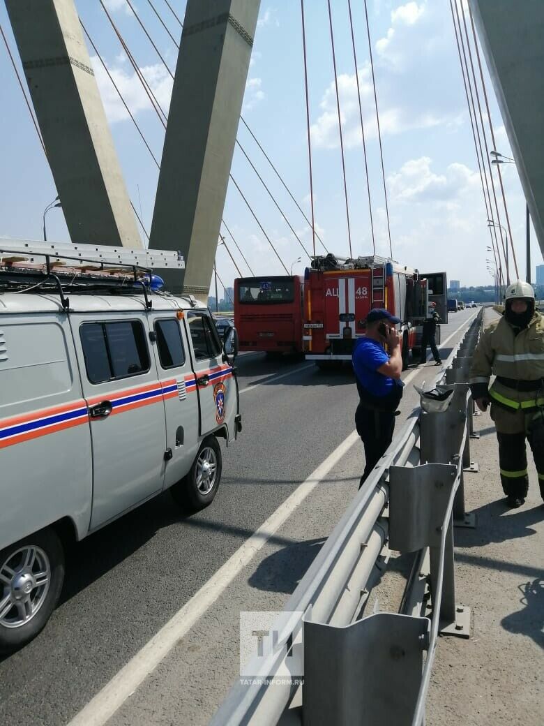 В&nbsp;Татарстане с&nbsp;моста «Миллениум» в&nbsp;воду упала девушка