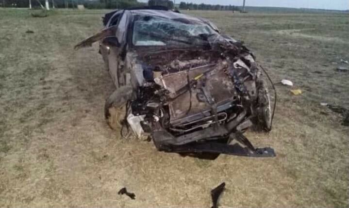 В Татарстане мужчина серьезно пострадал в ДТП, вылетев на авто в кювет с трассы