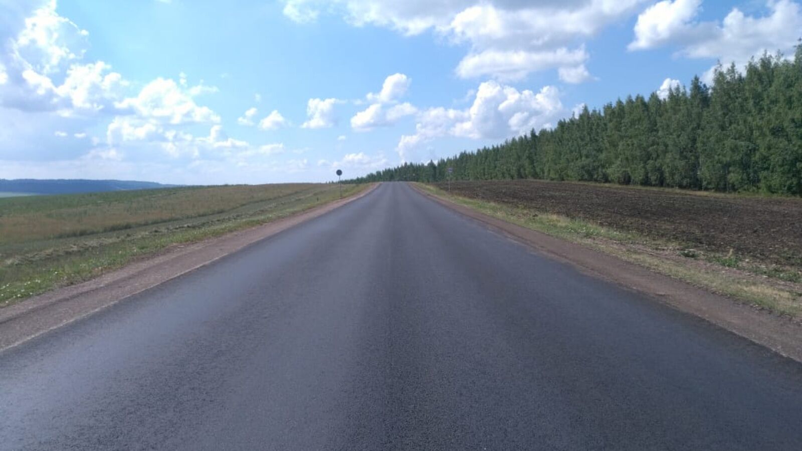 В рамках национального проекта «Безопасные качественные дороги» в Татарстане завершено восстановление дороги Азнакаево — Ютаза — М-5