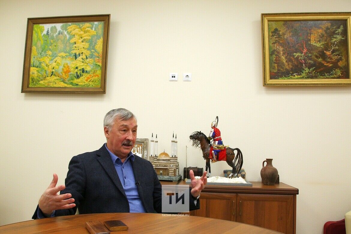 Рафаэль Хакимов: «Тема происхождения татар обсуждается не годами, а столетиями»