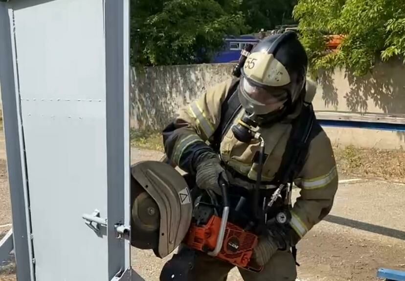 В Челнах работает лучший пожарный Татарстана