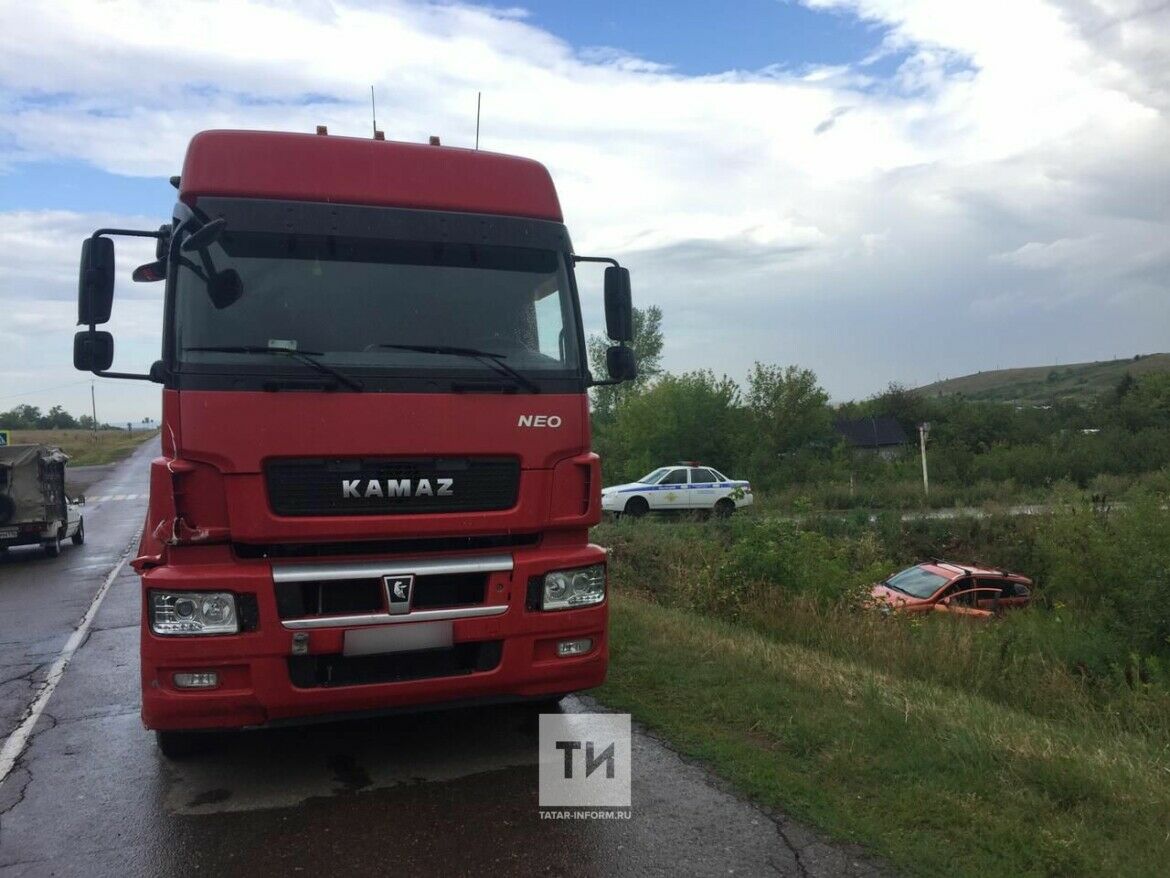 В Татарстане при ДТП водитель получил серьезную травму