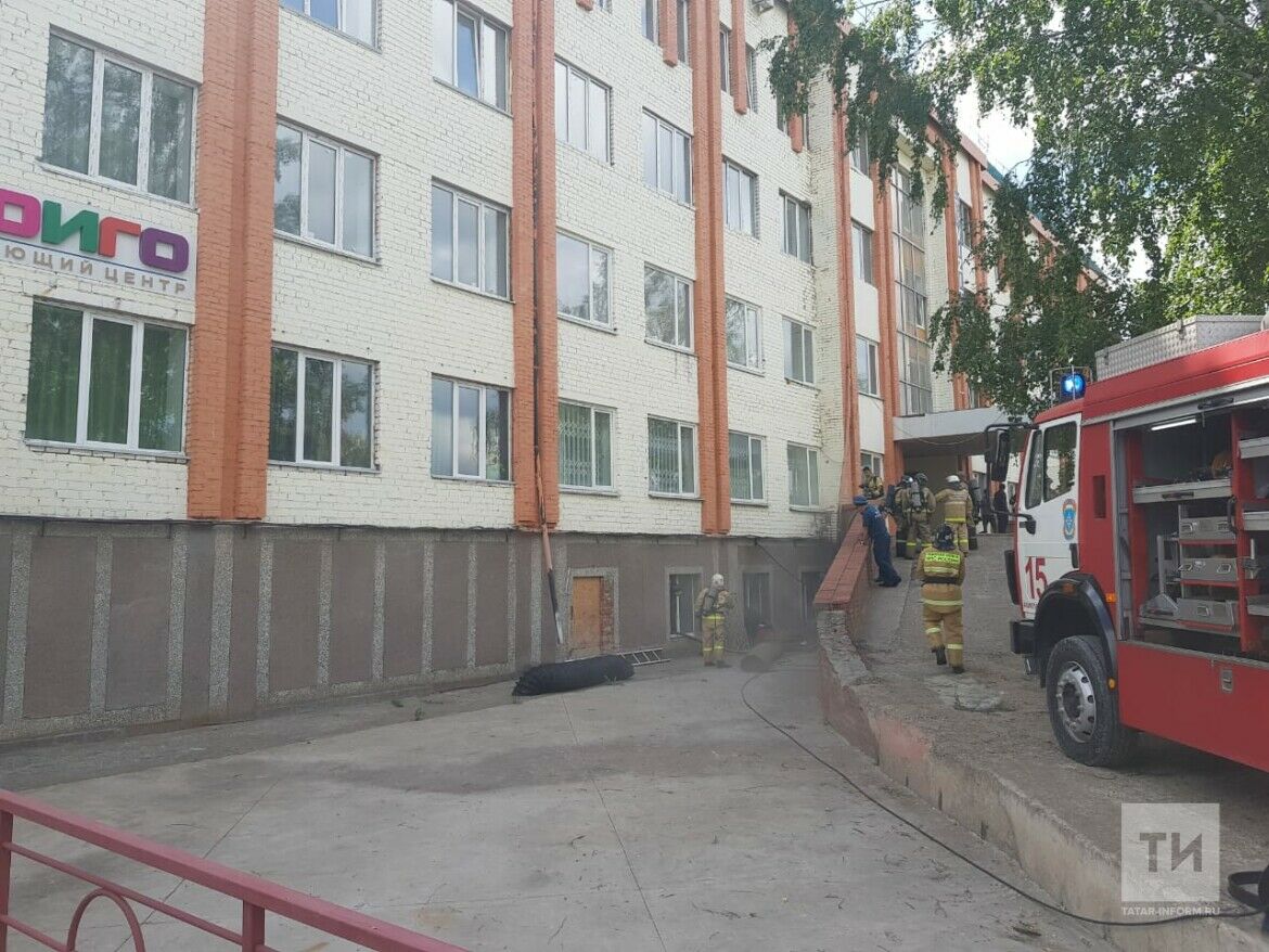 В Татарстане из-за пожара в сауне отеля были эвакуированы постояльцы