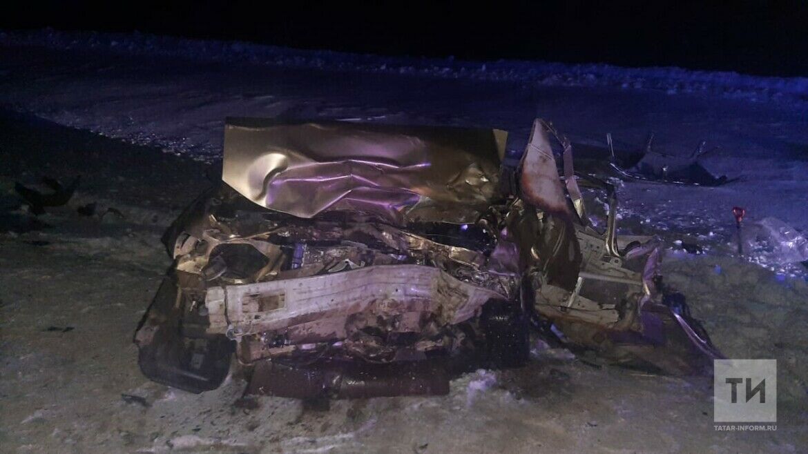 После ДТП под Челнами в больнице скончались пассажир и водитель