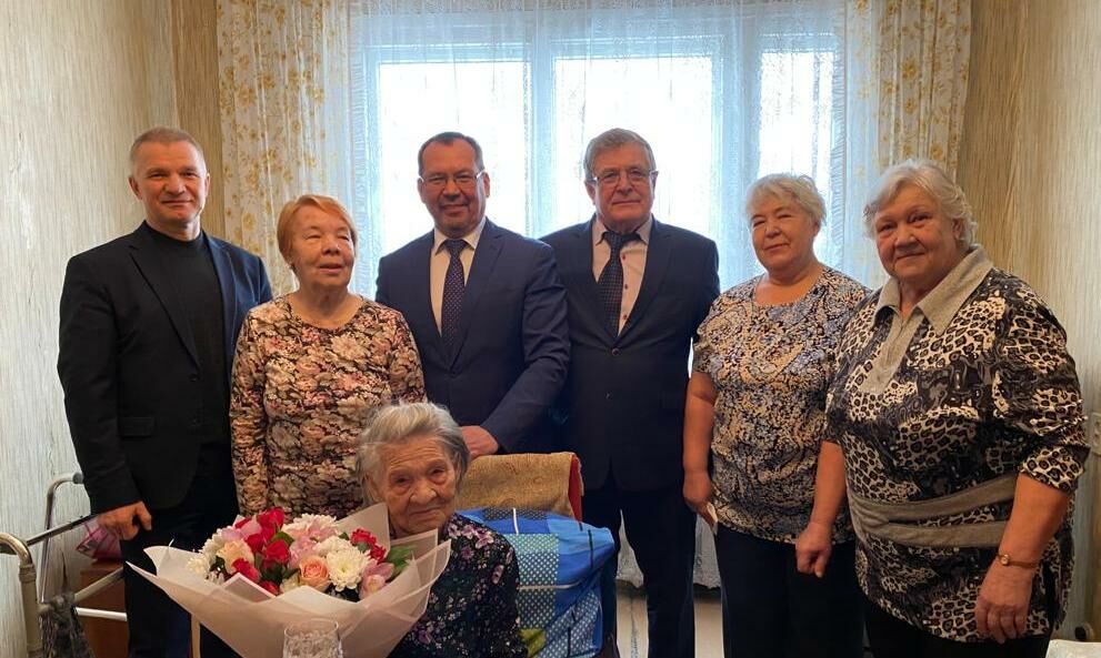 В Челнах ветеран Великой Отечественной войны отметил 100-летний юбилей