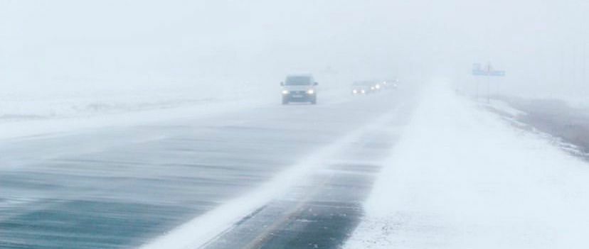 Обильные снегопады вызвали серьезные сложности на дорогах Татарстана