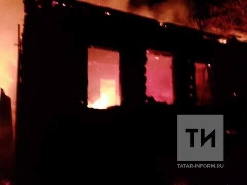 Житель Татарстана спас из&nbsp;горящего дома соседку-инвалида