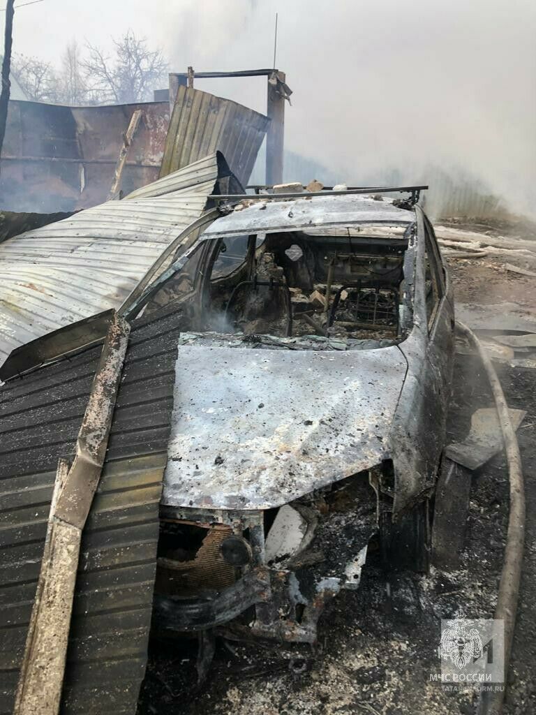 В Татарстане при пожаре в СНТ погиб мужчина