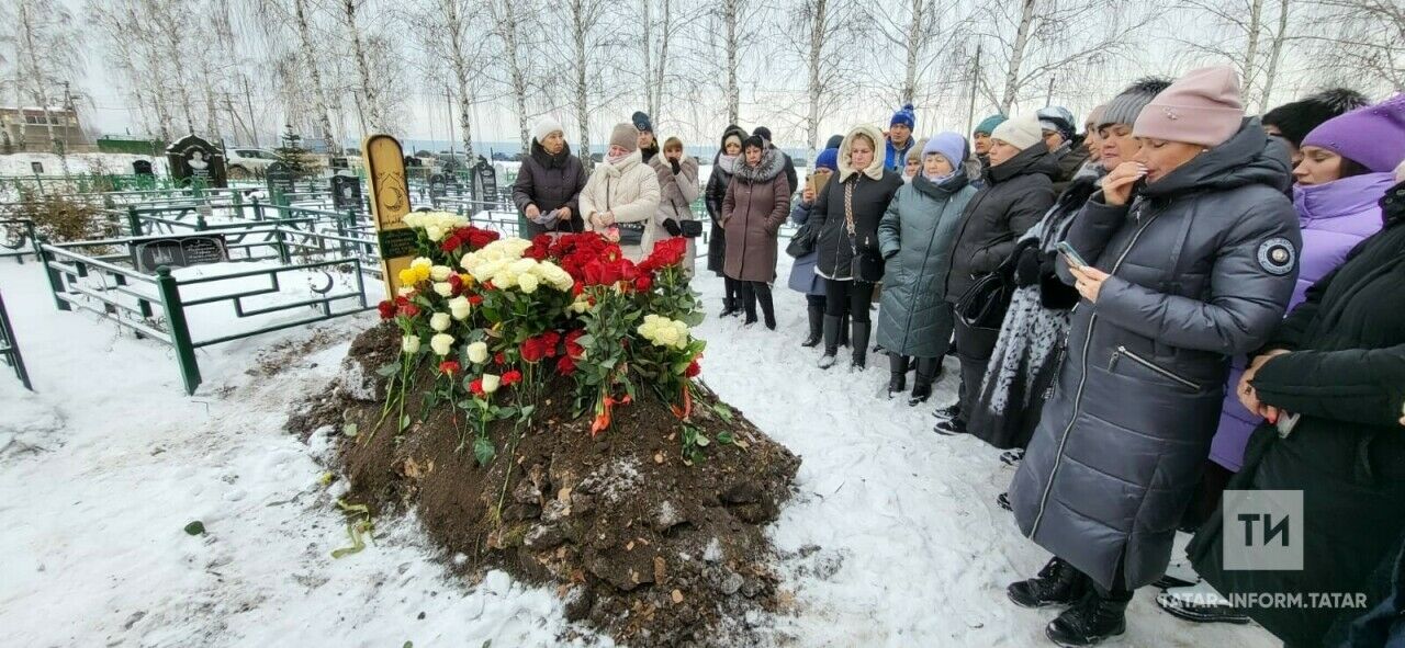 В&nbsp;Тукаевском районе простились с&nbsp;популярной певицей Эльмирой Сулеймановой