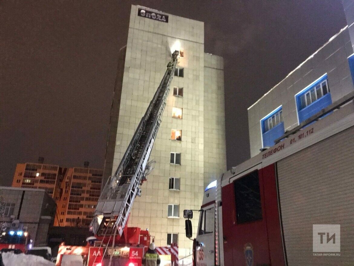 В пожаре в 54-м комплексе Челнов мужчина получил ожоги рук