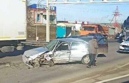 На въезде в Челны произошло ДТП, где пострадал один человек