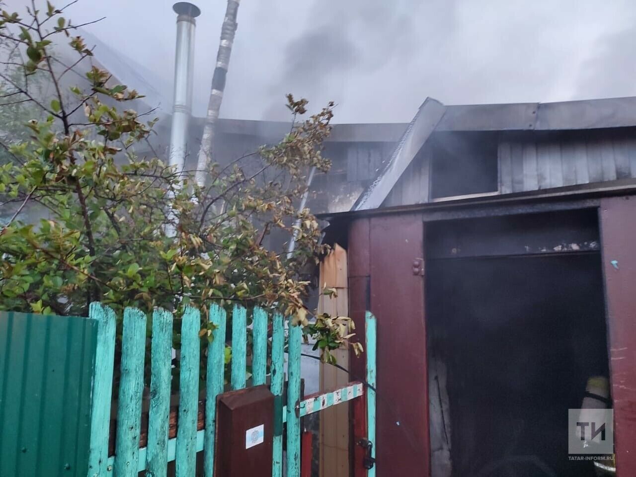 В Татарстане на пожаре в доме погиб мужчина