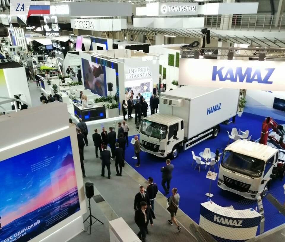 В рамках Международной промышленной выставки «Иннопром-2022» «КАМАЗ» представляет автомобили семейства Компас