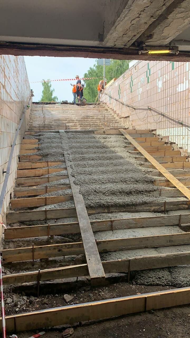 В Челнах завершен ремонт лестниц в подземном переходе на остановке «Райисполком»