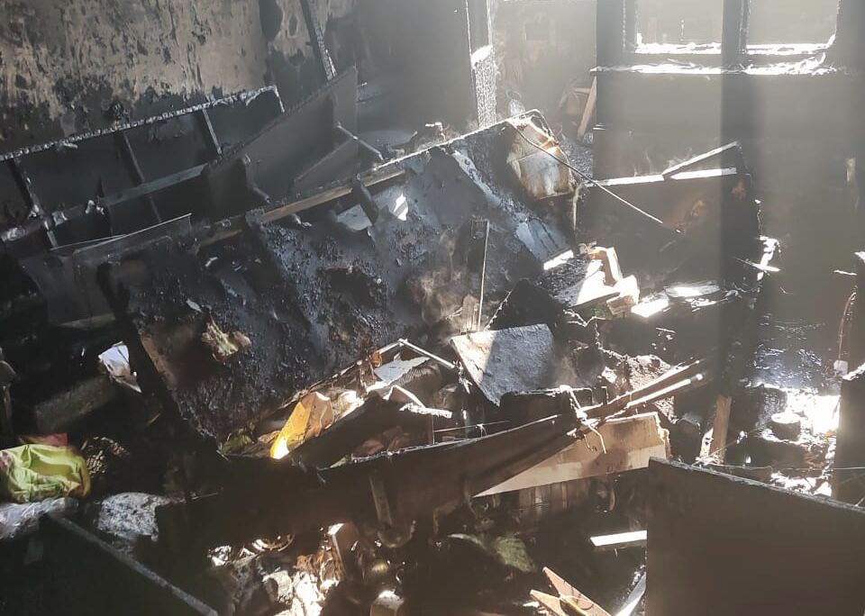 Стали известны подробности утреннего пожара в пятиэтажке в Набережных Челнах