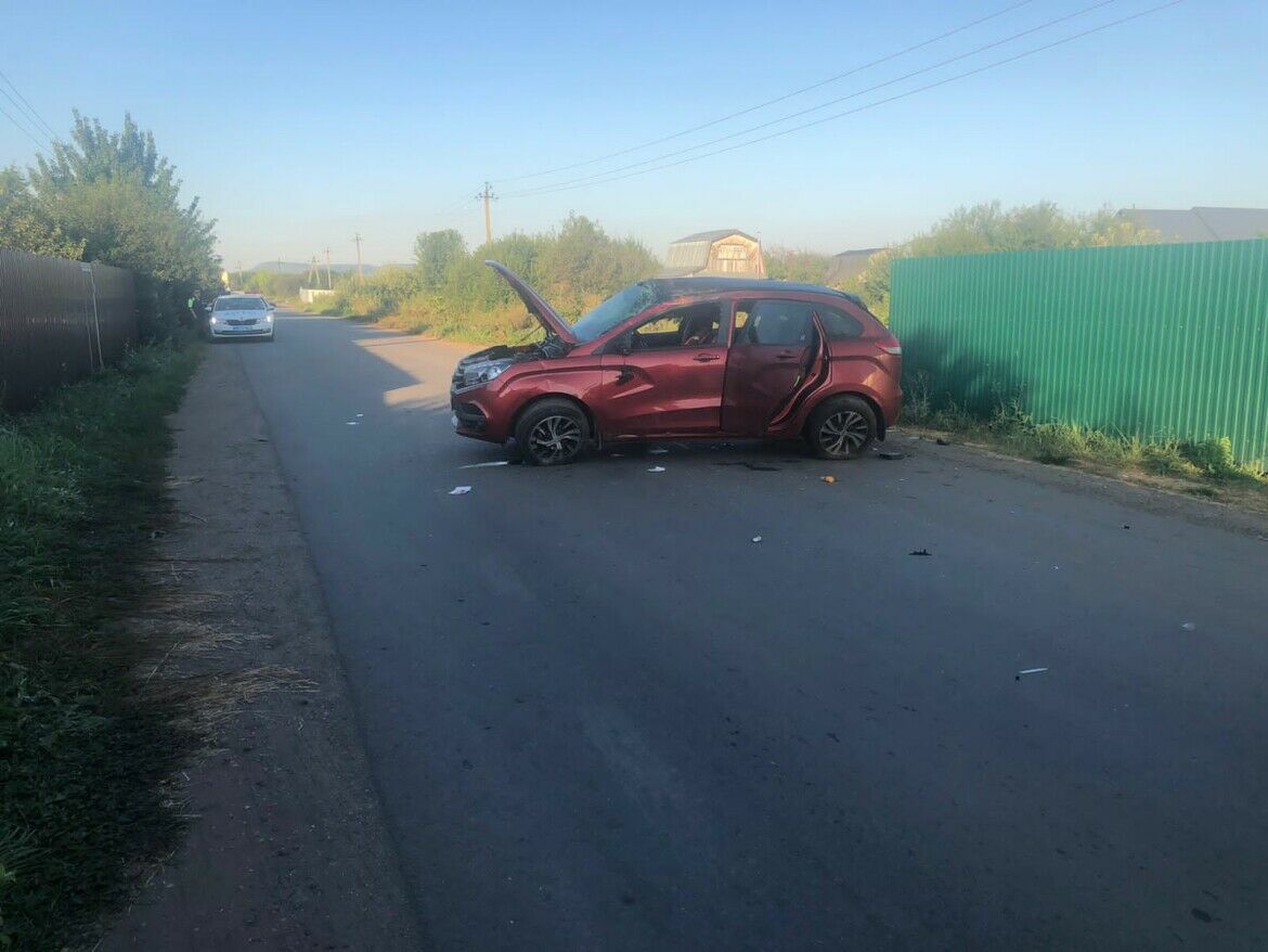 В Татарстане пьяный водитель перевернул авто на ходу, умерла  пассажирка