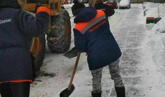 Жителей Челнов призывают помочь с&nbsp;уборкой снега на&nbsp;улицах