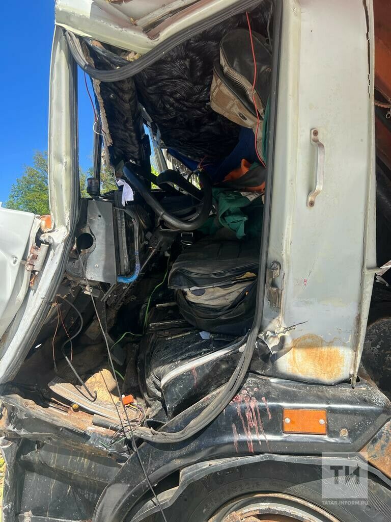 В Татарстане при ДТП с грузовиками пострадали водители
