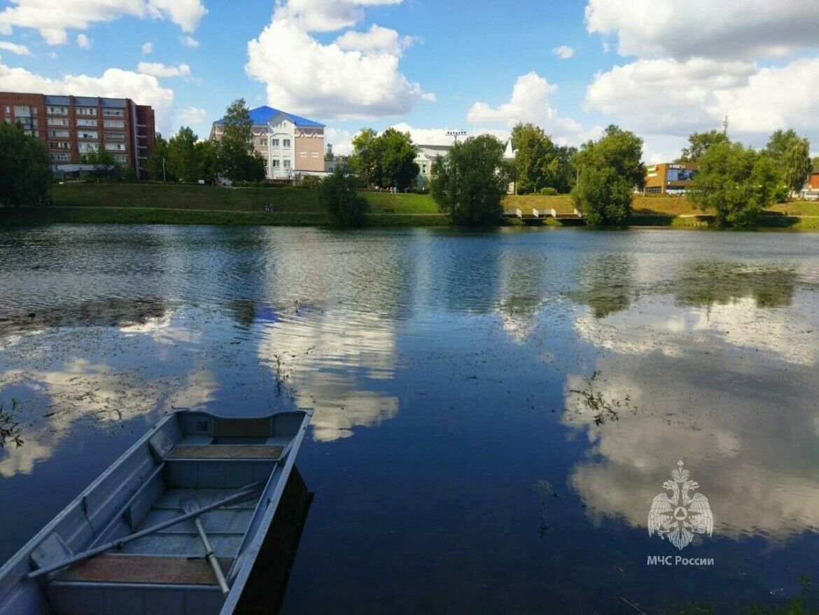 В Татарстане из реки спасатели достали тело утонувшего мужчины