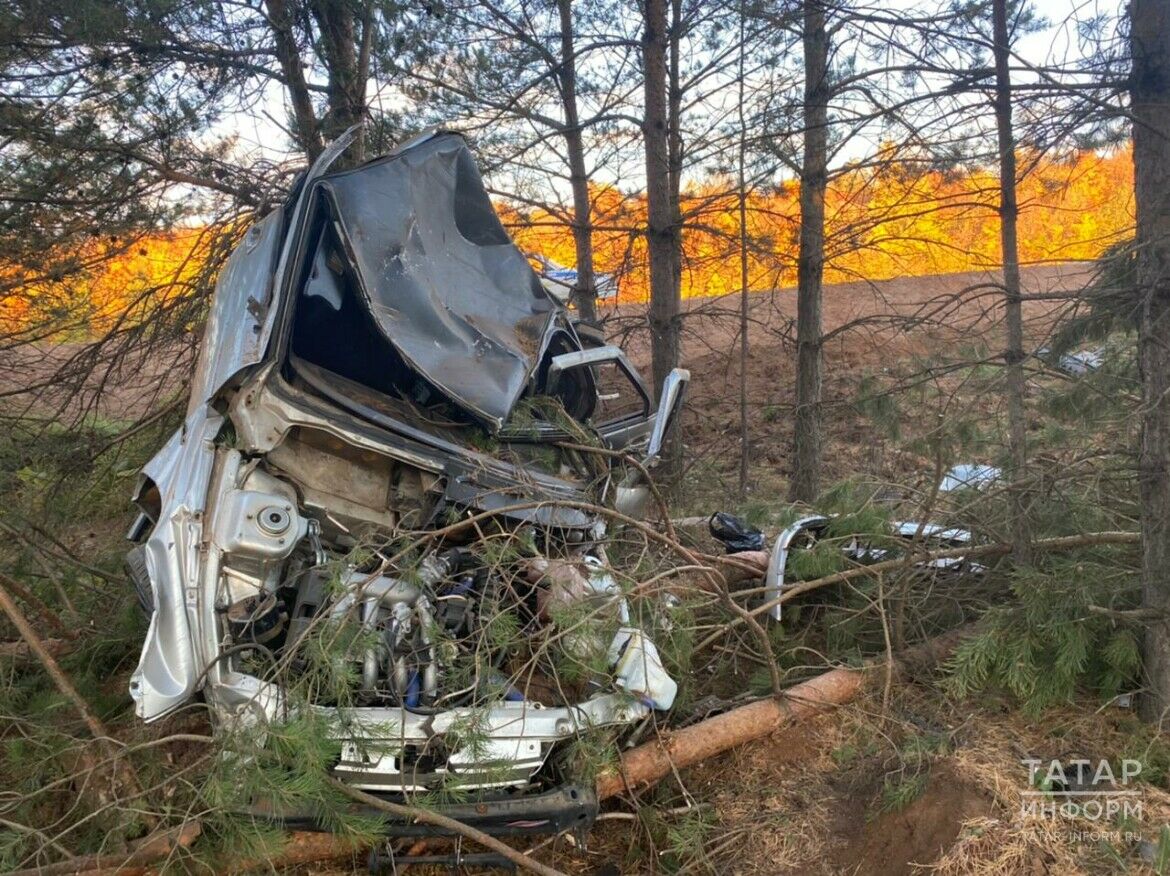 В ДТП на трассе под Набережными Челнами пострадали шесть человек