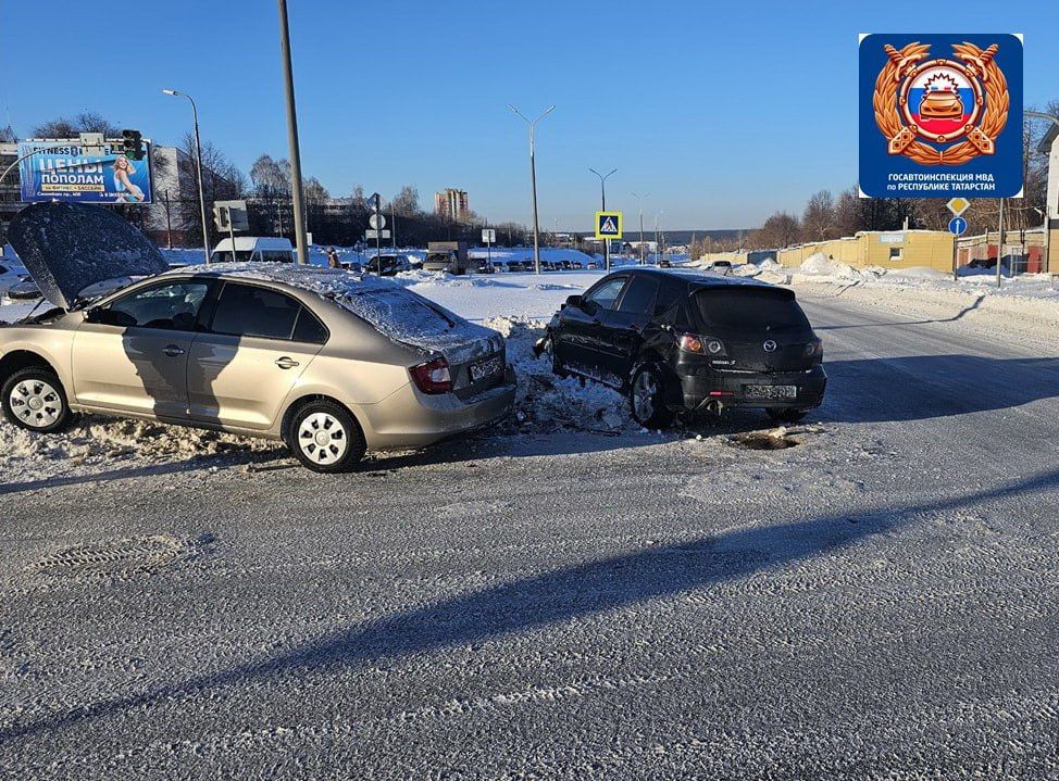 В Челнах произошло ДТП с участием двух автомобилей