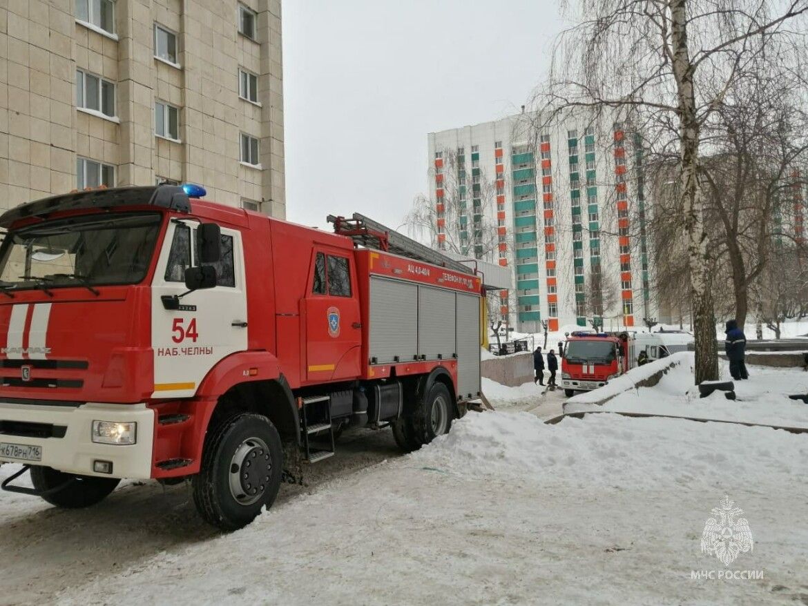 В Челнах из-за обогревателя загорелась многоэтажка