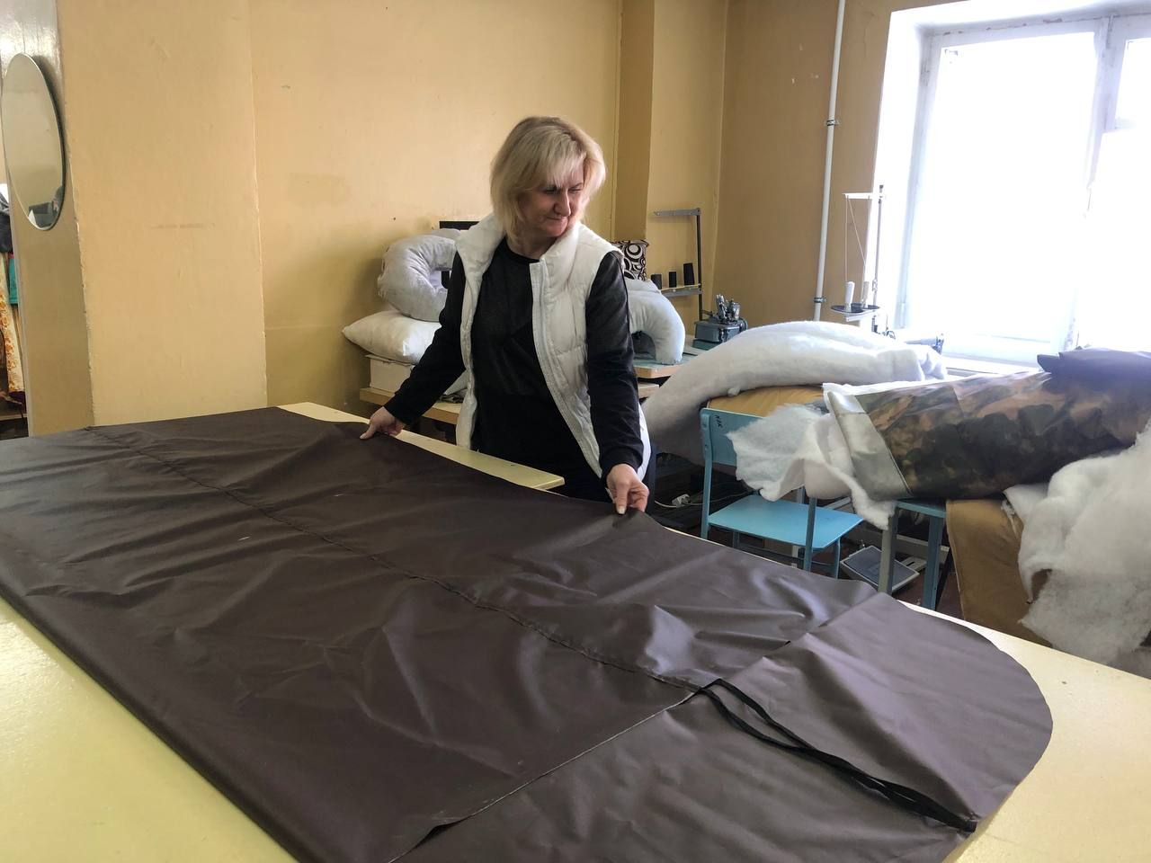 Волонтеры Челнов разрабатывают спасательное покрывало для бойцов СВО