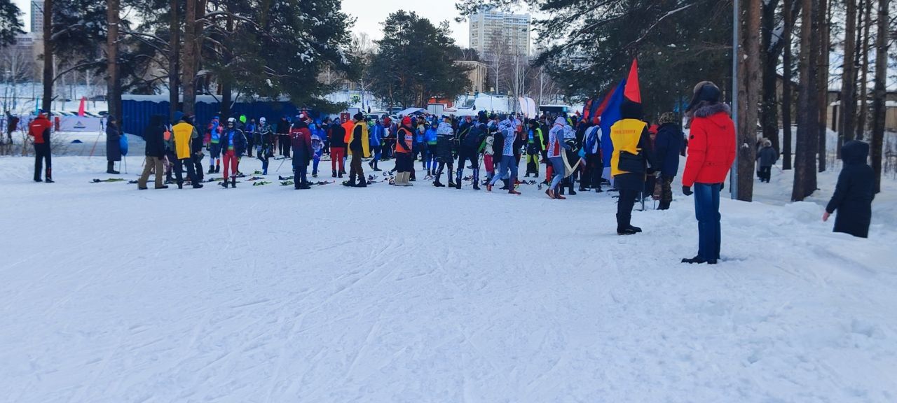 В Челнах около 400 спортсменов приняли участие в Камском лыжном марафоне