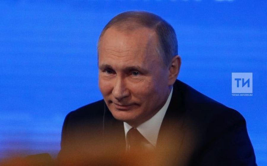 Владимир Путин обратился к россиянам с поздравлением в честь Дня защитника отечества