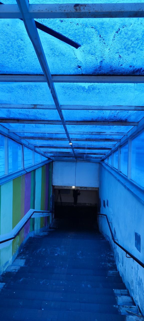 В Челнах жители жалуются на состояние подземного перехода на остановке «Рынок»