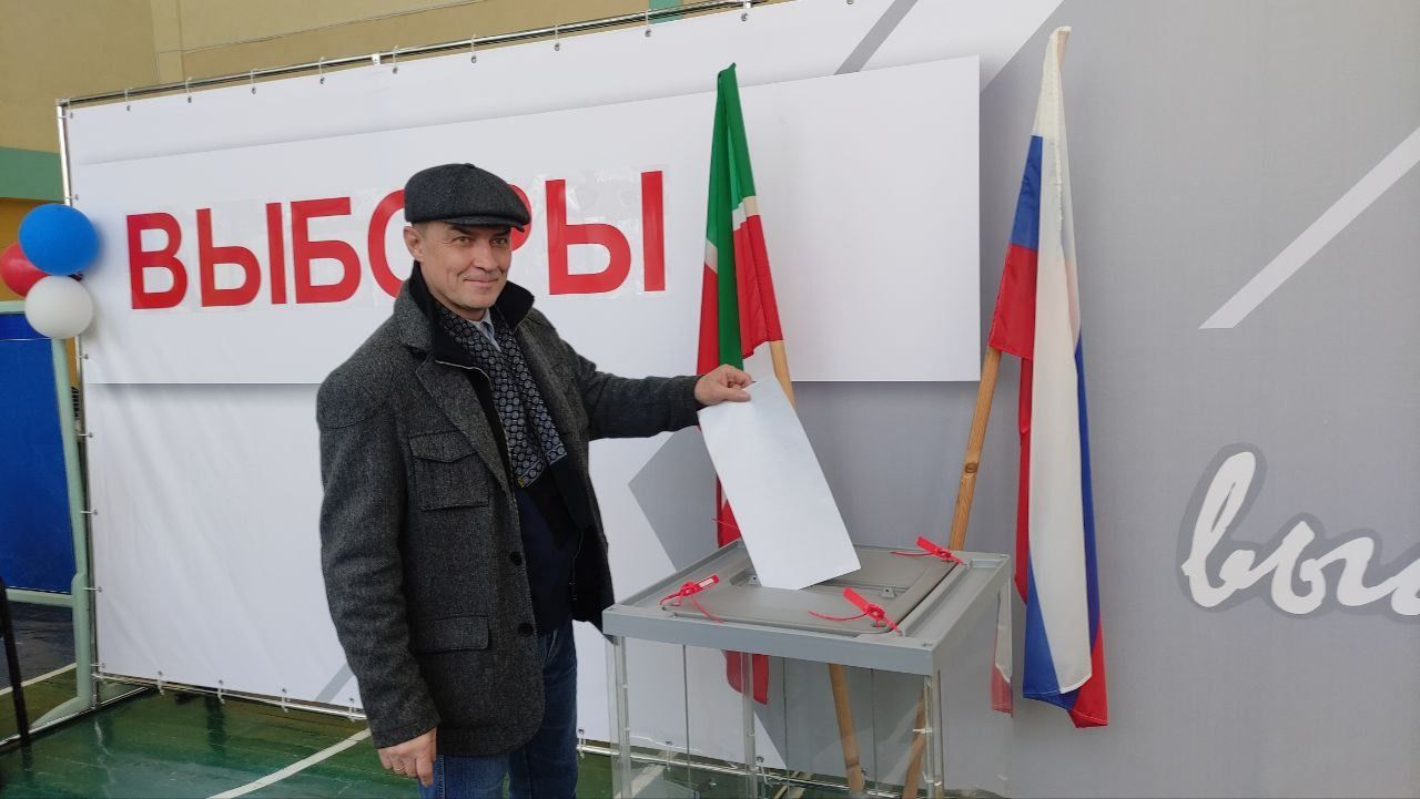 Военнослужащий из Челнов  проголосовал на выборах Президента России