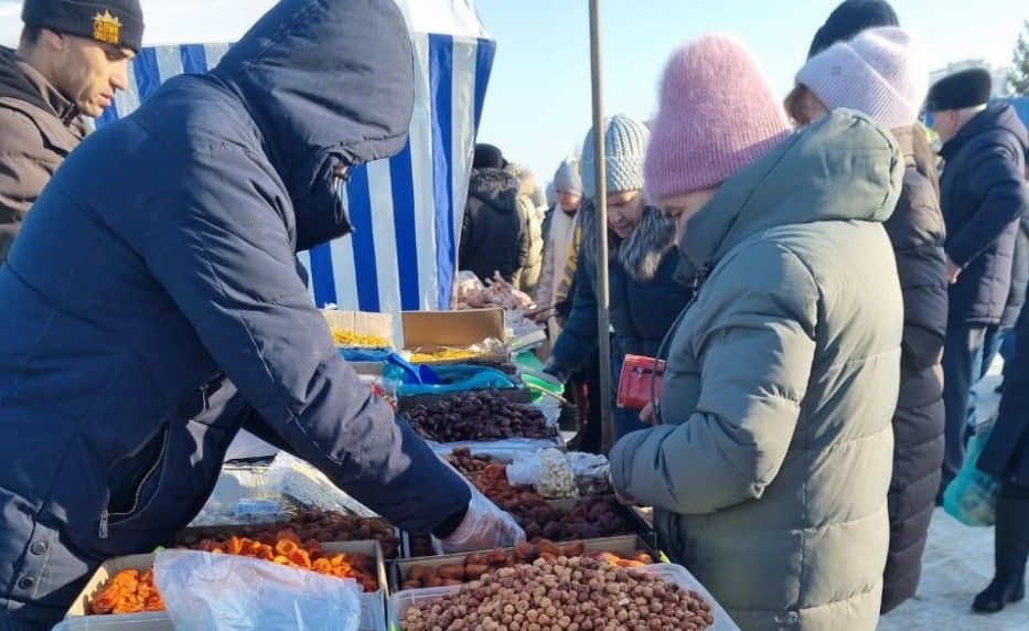 В Челнах прошли ярмарки в трёх утвержденных местах