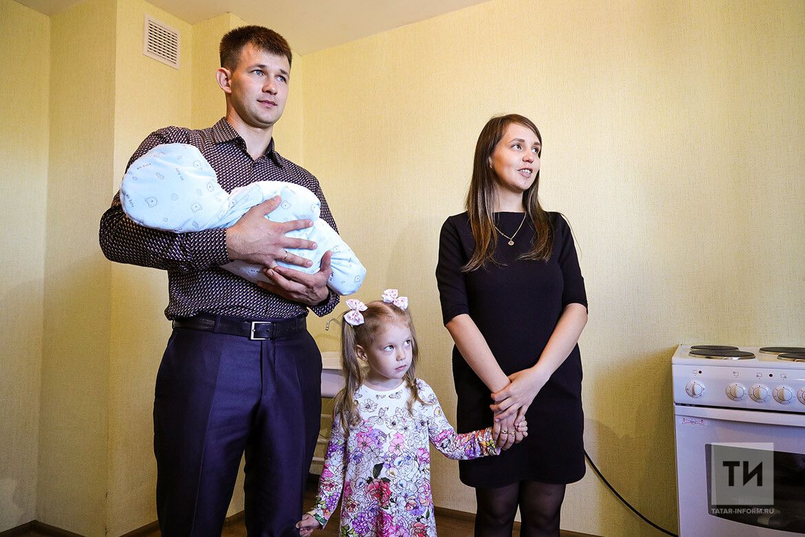 432 молодых семей из Татарстана получили жилье по программе «Молодая семья».