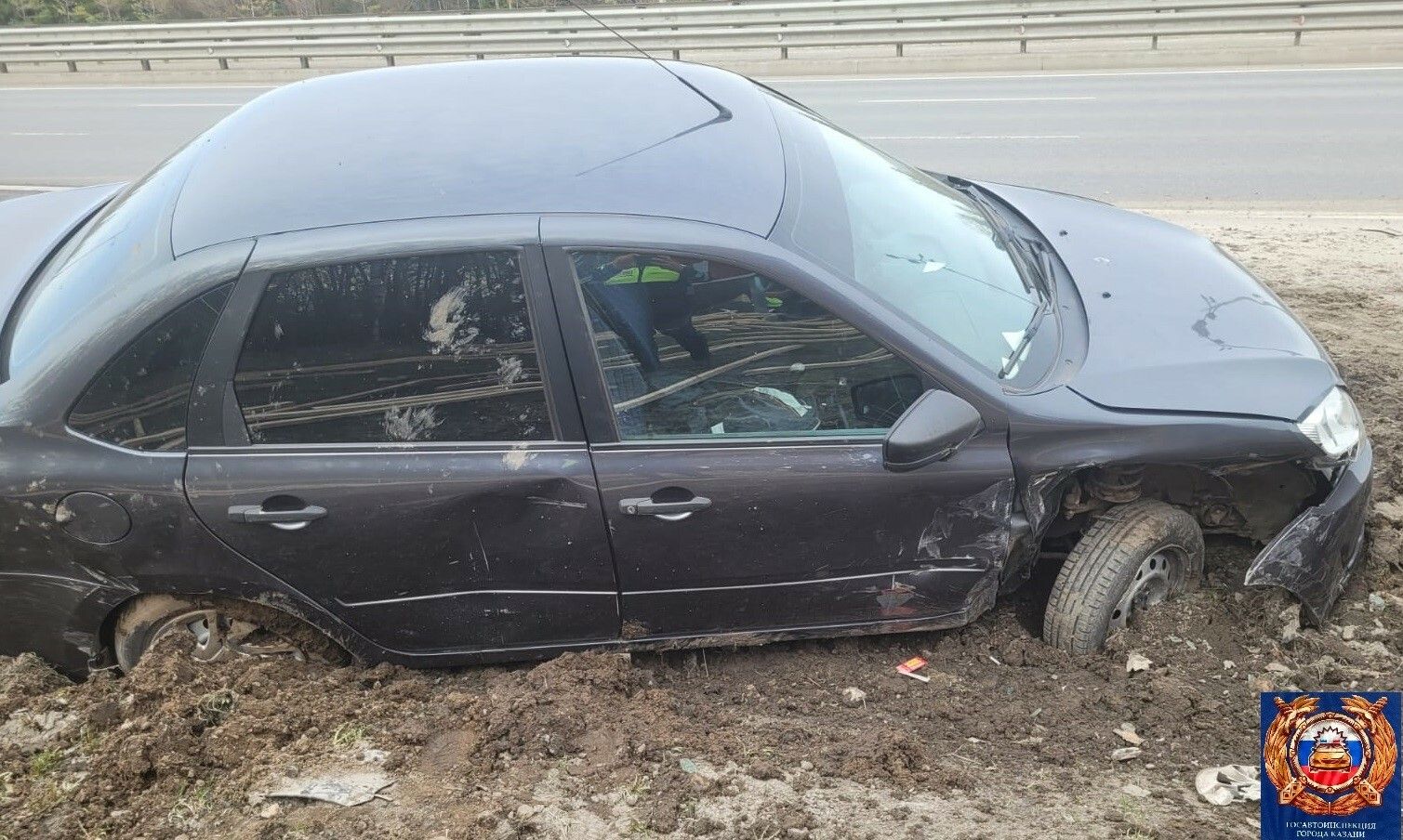 В Татарстане при столкновении двух авто пострадал маленький ребёнок
