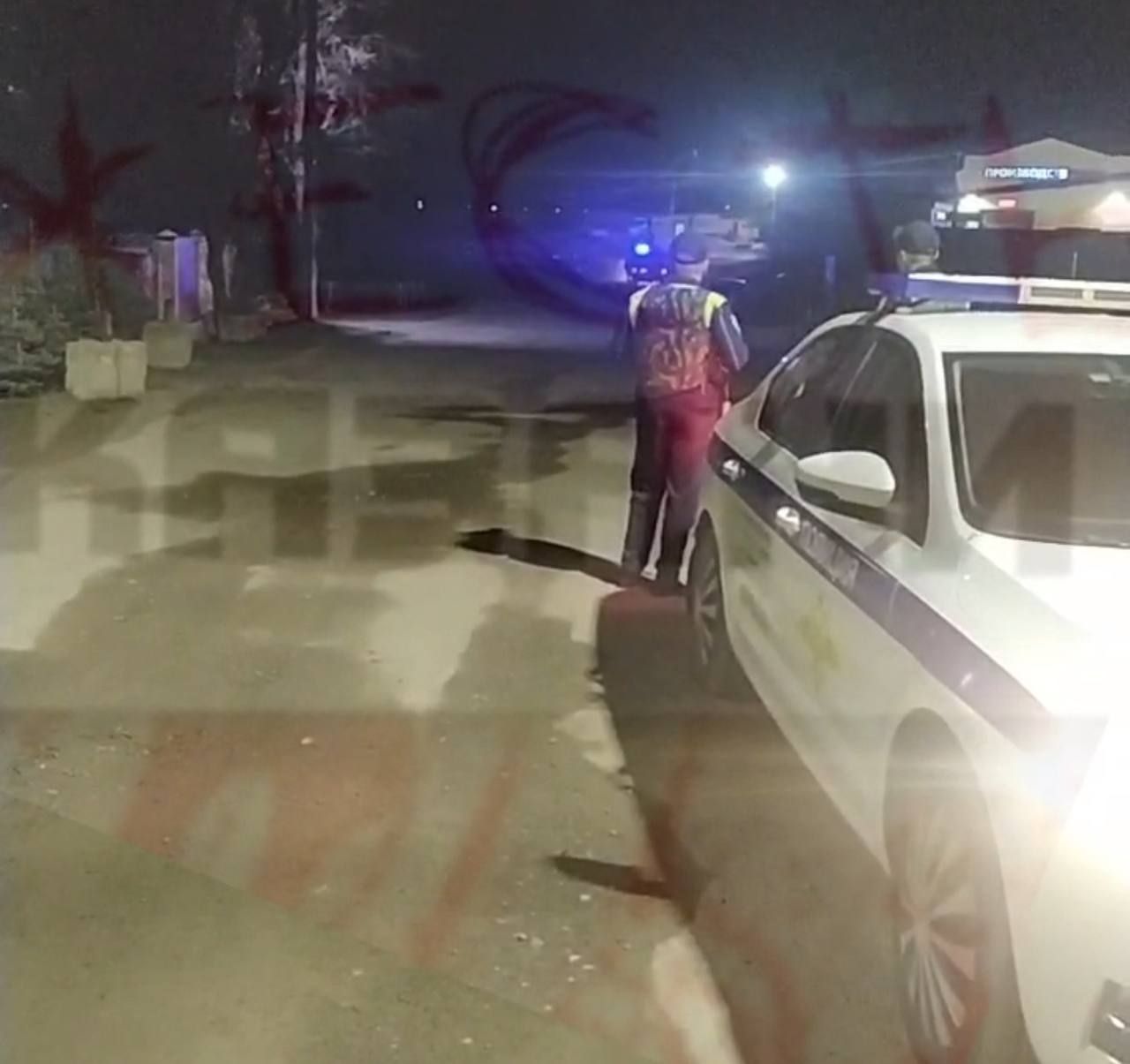 Дрон упал на частный дом: жители Казани приняли квадрокоптер за БПЛА и перепугались