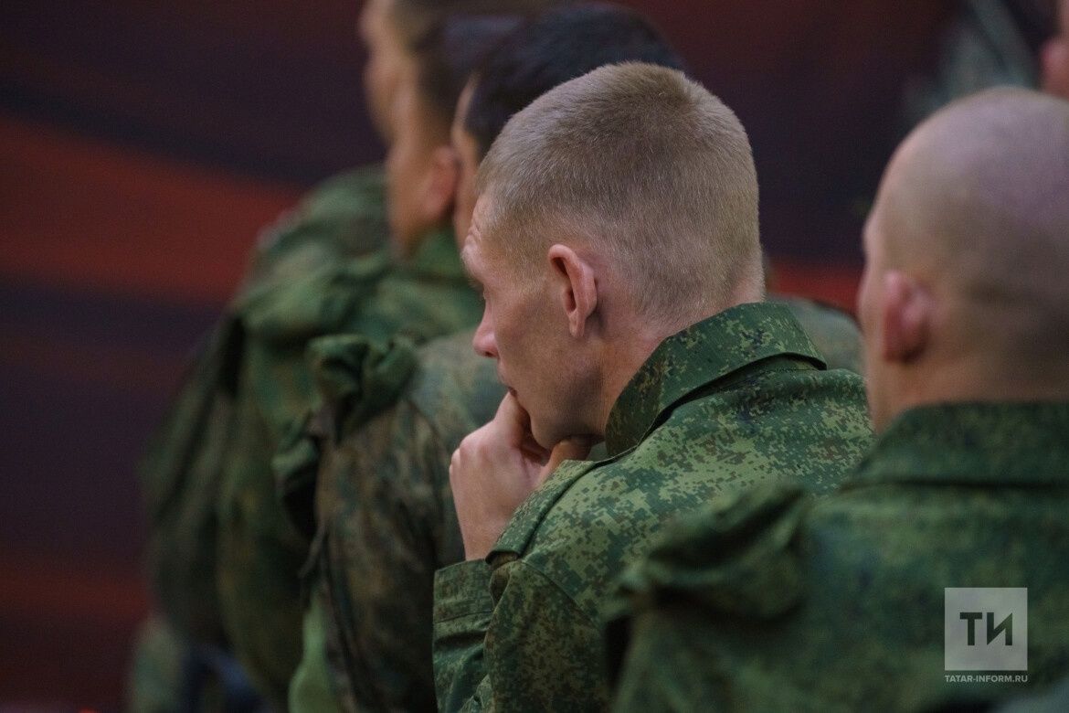 В армию из Тукаевского района отправятся 40 призывников